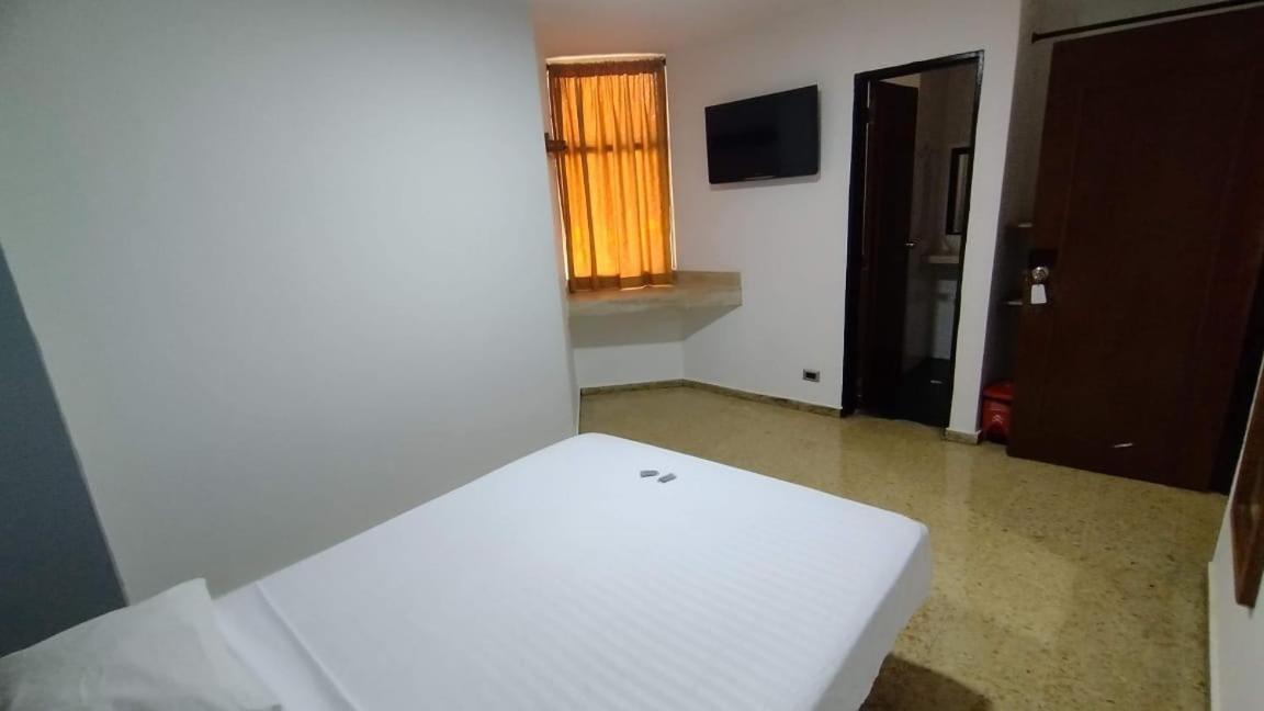 Hotel Medellin Kapital Buitenkant foto