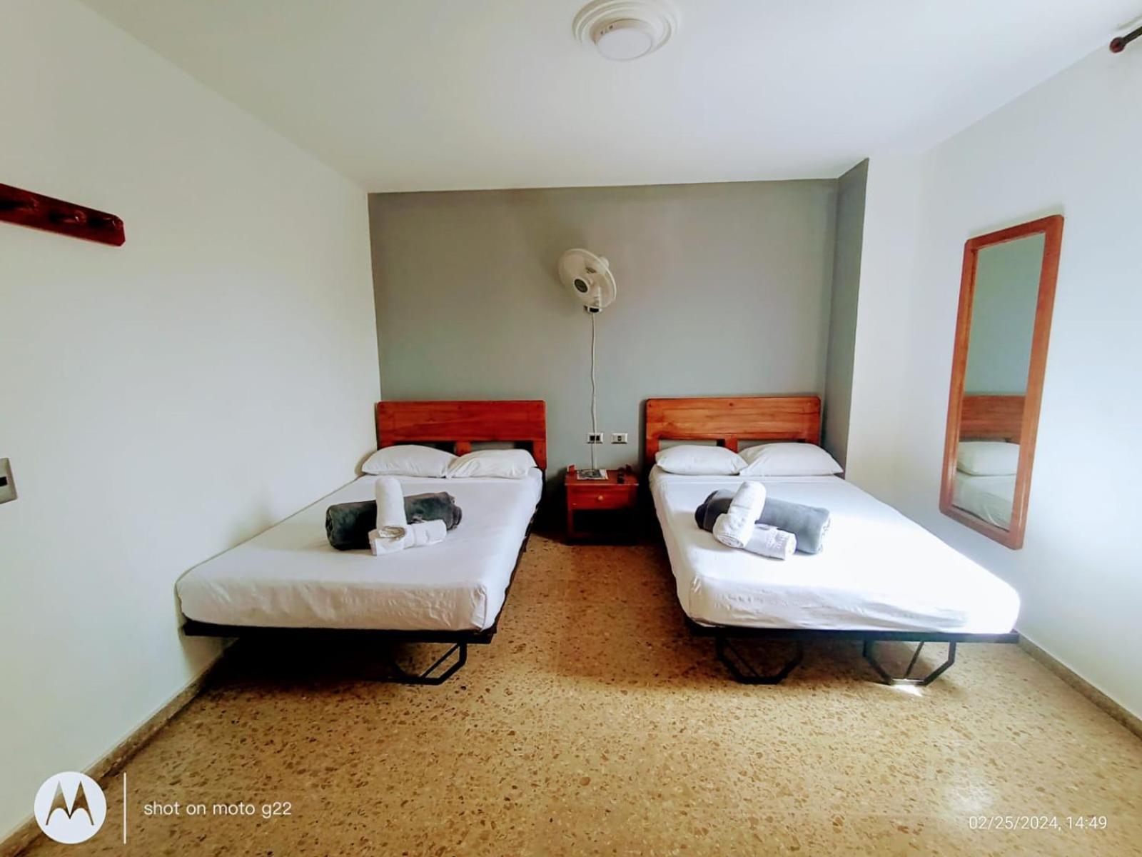 Hotel Medellin Kapital Buitenkant foto