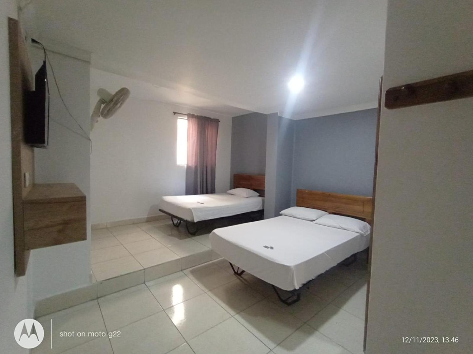 Hotel Medellin Kapital Buitenkant foto