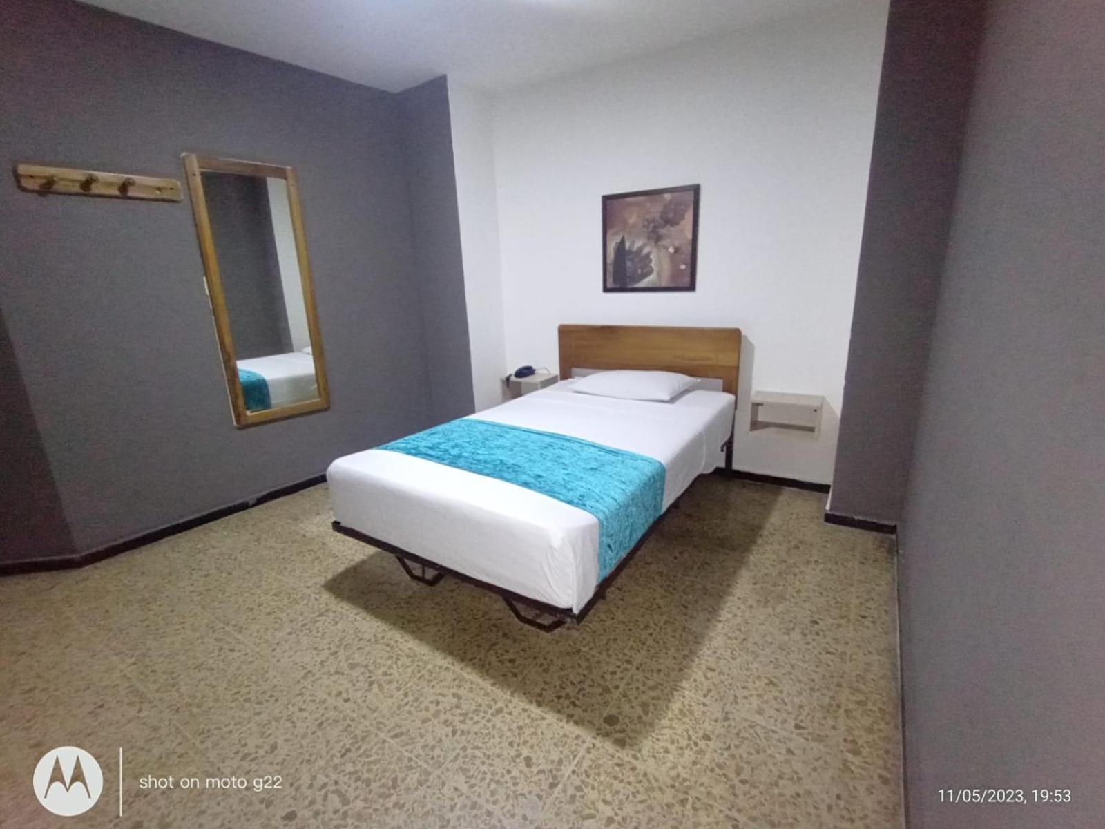 Hotel Medellin Kapital Buitenkant foto