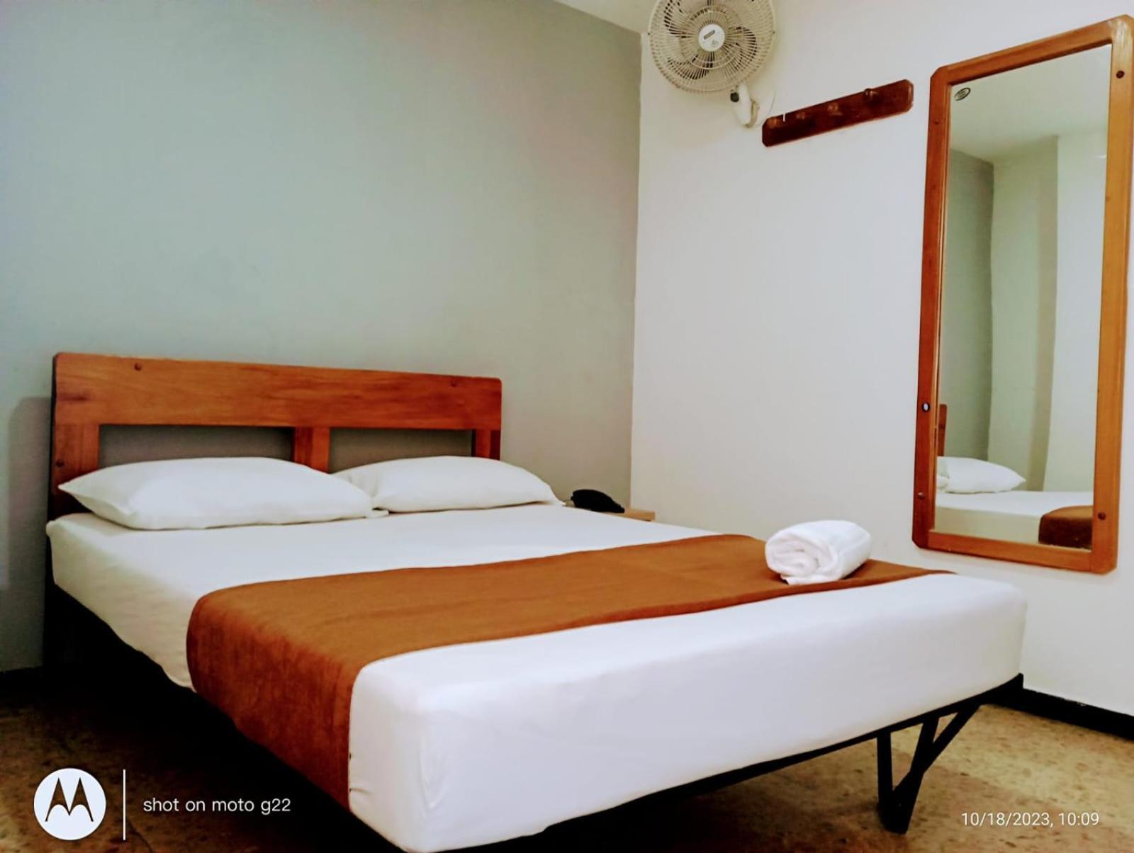 Hotel Medellin Kapital Buitenkant foto